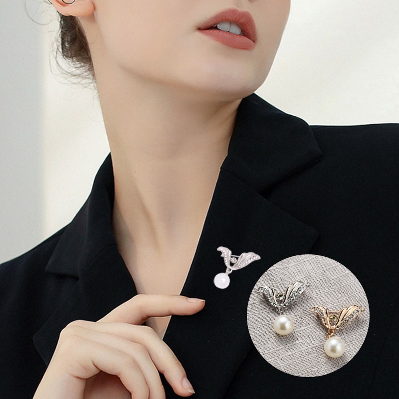 Anti Lap Bros Pin Wanita Perempuan Emas Perak Pin Sayap Malaikat Baju Sweater Pin Mutiara Berlian Brooch Elegan Fashion