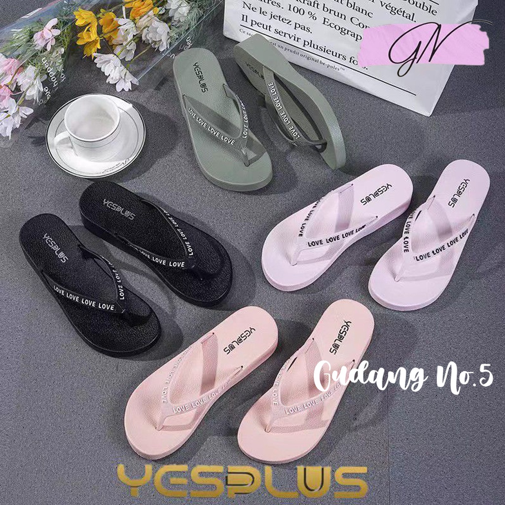 GN-2020W-1 Sandal Jepit Love Sign Jelly Fashion Wanita Favoli Import