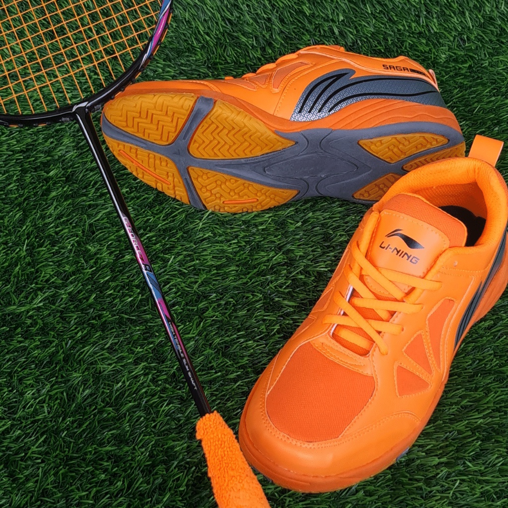 SEPATU BADMINTON LINING SAGA LITE 2 PRIA WANITA / SEPATU OLAHRAGA MURAH BERKUALITAS