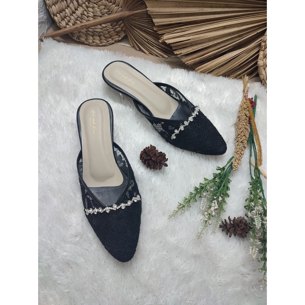 sepatu wedding wanita viola hitam 3cm hak kaca