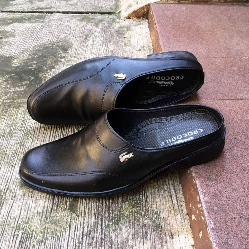 sandal slop pria kulit PU crocodile sepatu pria nikahan sepatu sandal santri sepatu  mancing crocodi