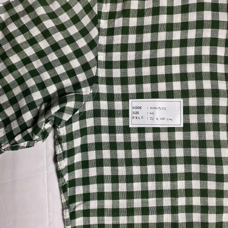 Thrift Kemeja Basic Uniqlo Original Pria Wanita Size M Bahan Katun Cotton Secondbrand Bekas Thriftting