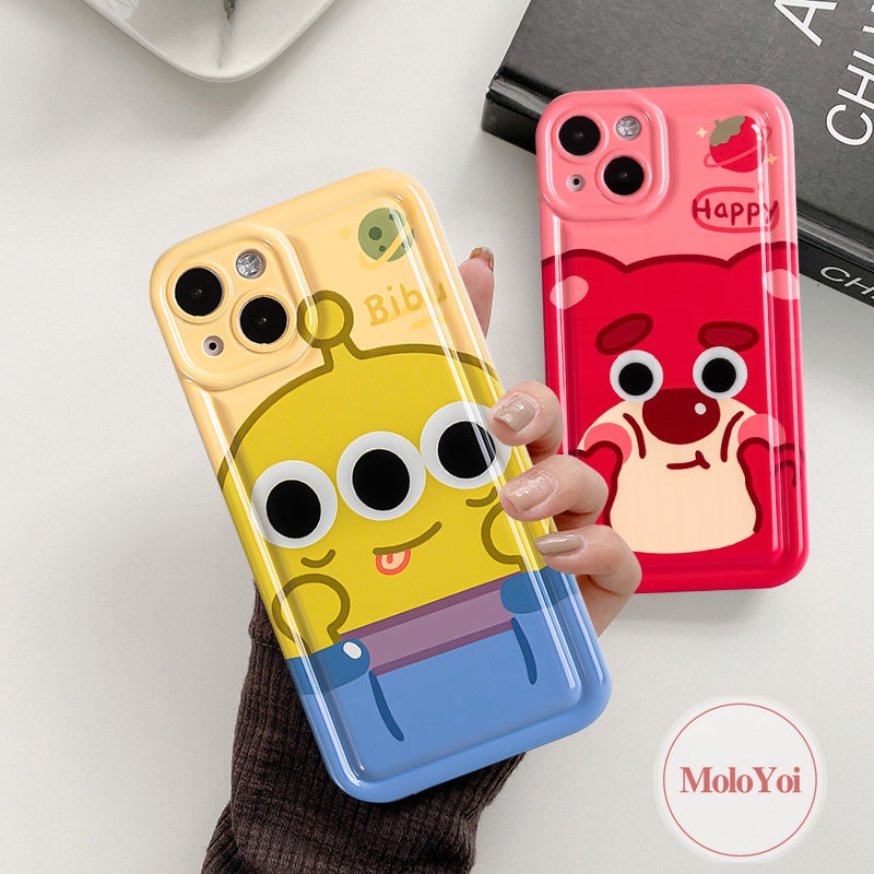 IPHONE Pasangan Imut Strawberry Bear Manyo Phone Case Kompatibel Untuk Iphone11 12 13 14 Pro MAX 7Plus XR 6 6S Plus 8Plus X XS MAX Kartun Alien Toy Story Shockproof Airbag Soft TPU Cover