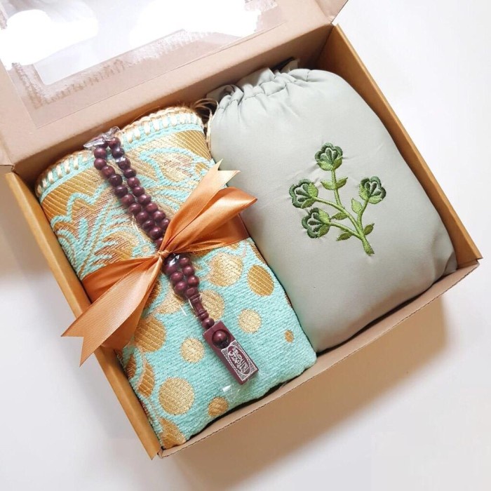 

(COD) Hampers Paket Sajadah Mukena Kado Pernikahan Wedding Parsel Lebaran - A Tosca