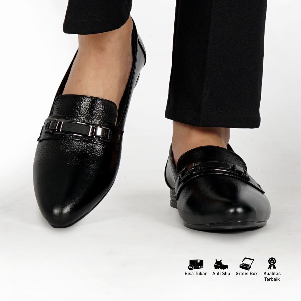 Sepatu Wanita Kerja Kantor Pantofel Flat Shoes Kulit Asli CPC 1306 Hitam