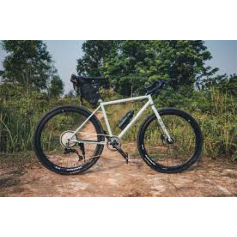Sepeda Scappa Genio Road Bike