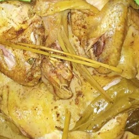 

[ PROMO ] ayam utuh ungkep per ekor tinggal goreng/bakar TERLARIS