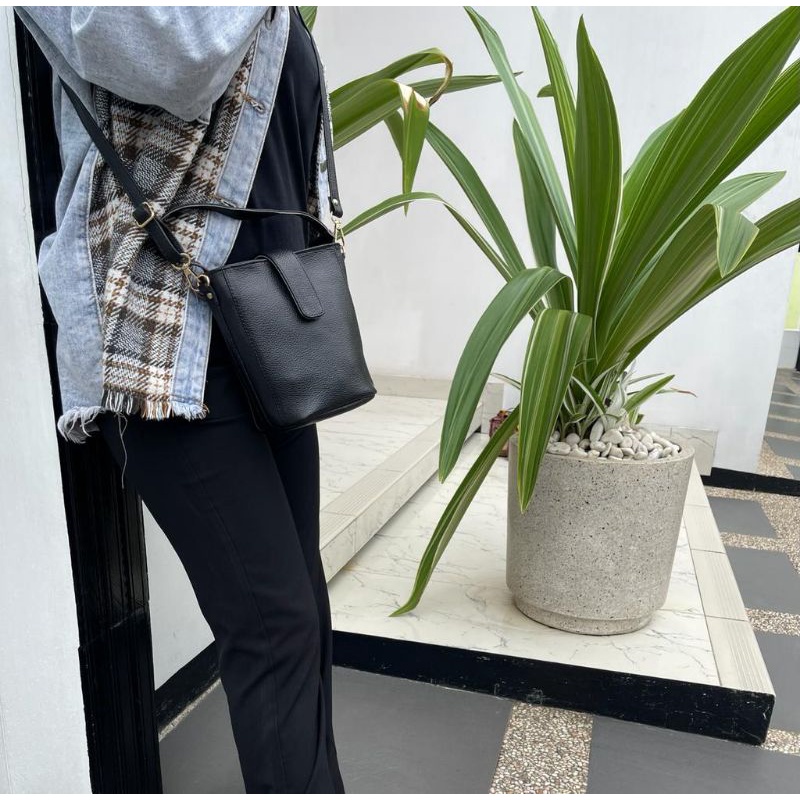 Tas Kulit Wanita Tas Papirut Garut Tas Wanita Asli Kulit Sapi Kerajinan Sukaregang Garut