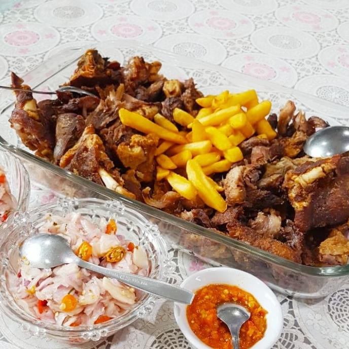 Pork knuckle ukuran Large