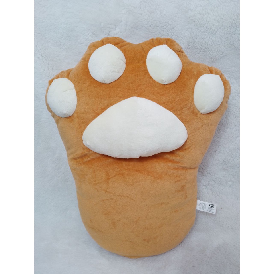 Boneka Tapak Kaki Besar Halus