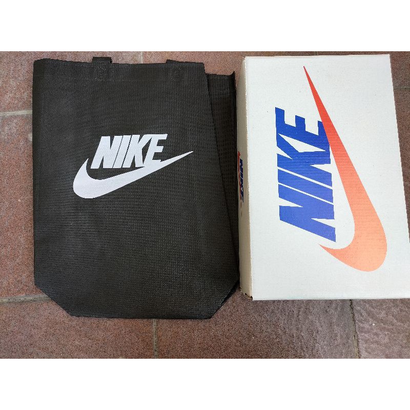 KADO HADIAH TAS GOODIE BAG UNTUK KARDUS BOX SEPATU SNEAKER NIKE SOVENIR BELANJA