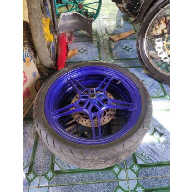 Velg Depan + Ban Mx king/new vixion/R15 Second Like New Ori Copotan Tahun 2019