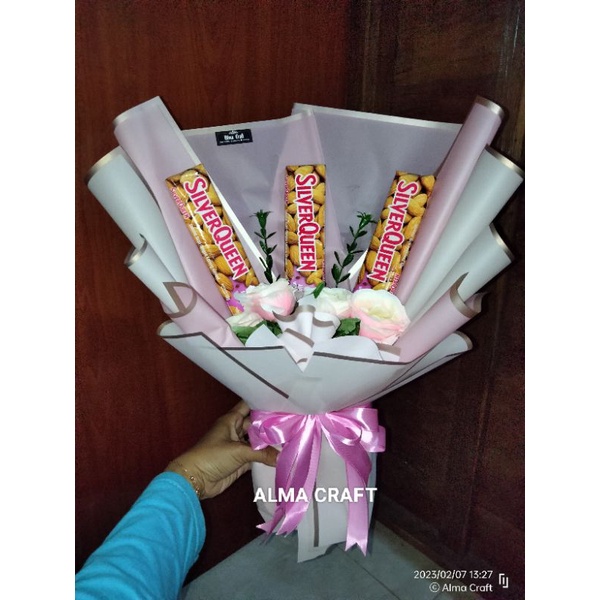 BUKET COKELAT SILVER QUEEN