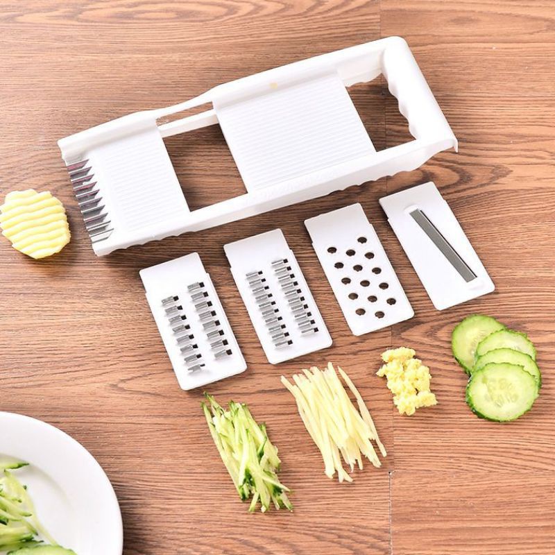 PARUTAN 3 UKURAN / 3 SIZE IN 1 BUAH / KEJU / SAYUR / GRATER STAINLESS