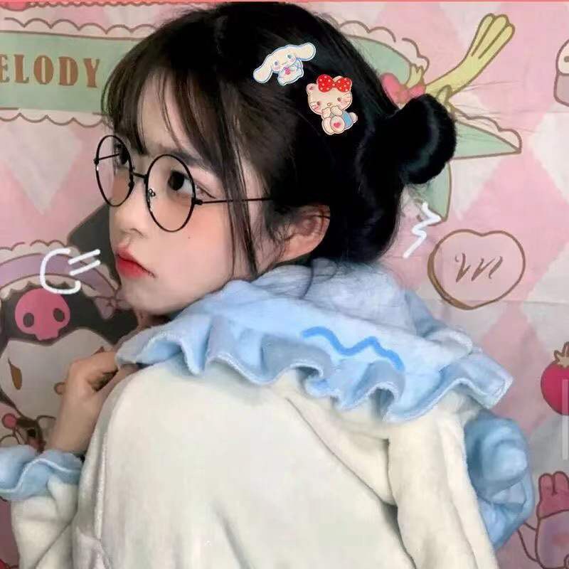 COD❤️Jepit Rambut Sanrio Led Nyala Lampu Menyala Kartun Jepitan Hairpin Cinnamoroll Anjing Kucing Bebek Bill Clip Aksesoris Rambut Poni Lucu Bercahaya