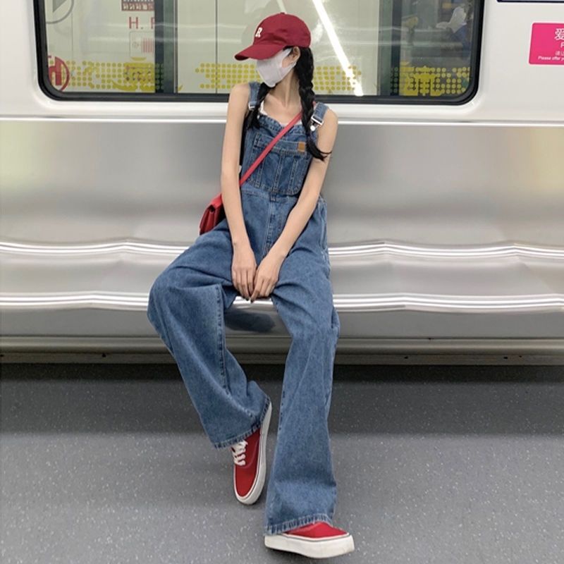 Red Denim overall wanita versi Korea longgar musim panas bagian tipis 2022 celana lebar kaki ceruk selera desain garam keren baru