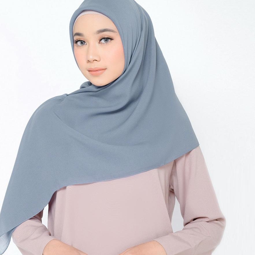 ▲ ZM Zaskia Mecca - Sana Dark Grey Hijab Kerudung Segi Empat ➴