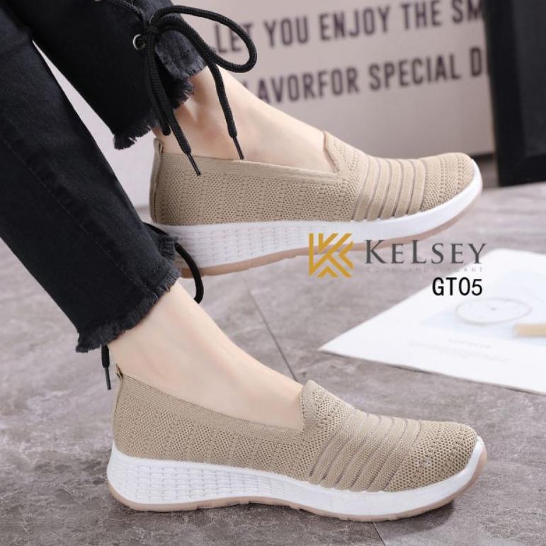 Best Seller Kelsey Sepatu Slip On Wanita GT05