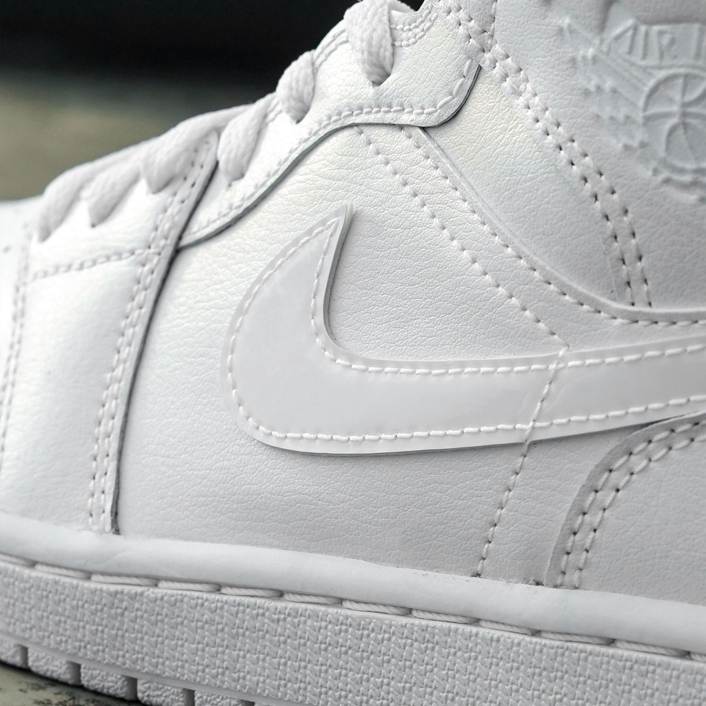 Air Jordan 1 Mid Triple White Womens