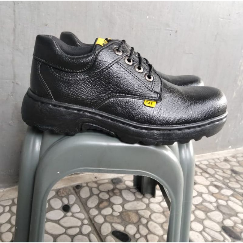 Sepatu Safety kerja Ujung Besi/Sepatu Safety Pria & Wanita