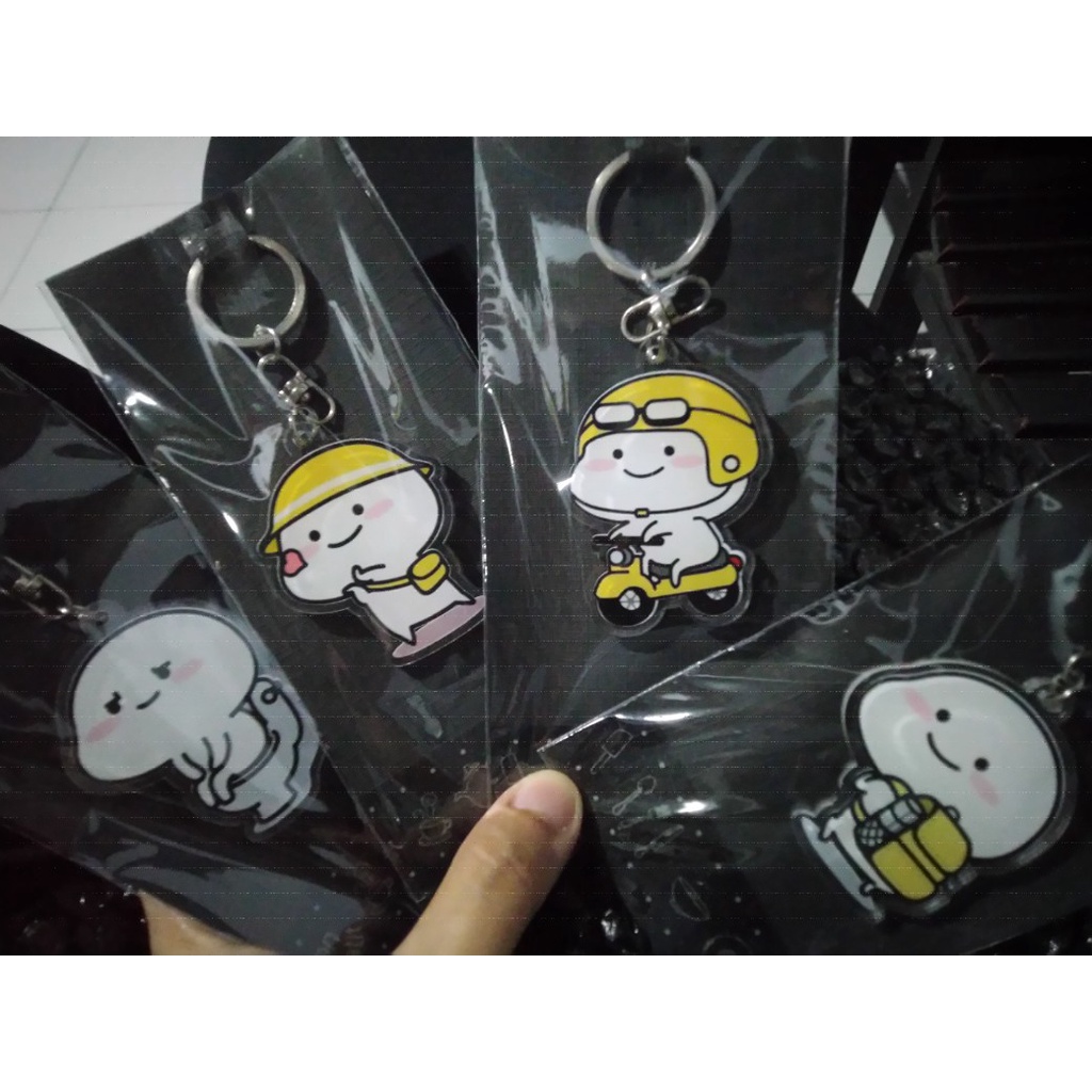 Pentol / Quby Gantungan Kunci Akrilik unik