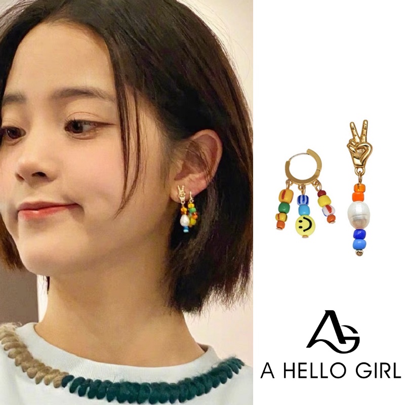 Anting Stud Manik-Manik Smiley Asimetris Bahan Metal Gaya Korea Untuk Perempuan