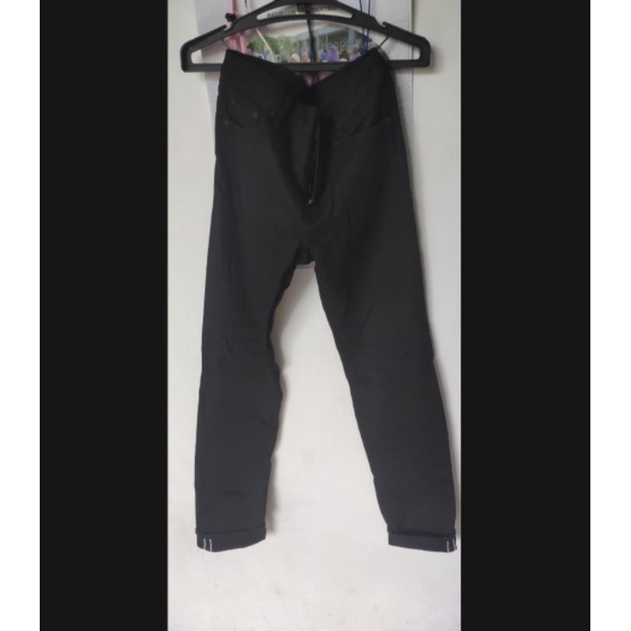 UNIQLO SELVEDGE/SELVAGE JEANS SLIM FIT celana pants denim size 30