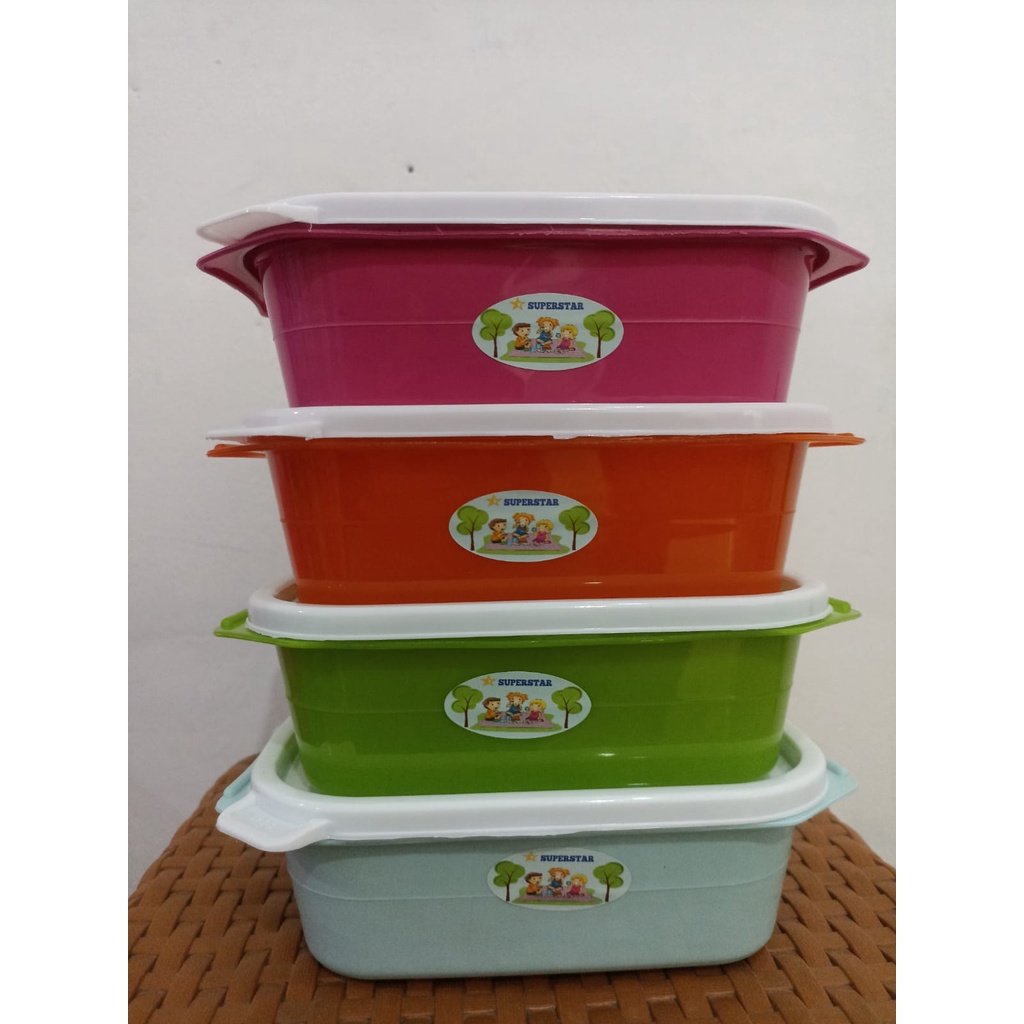 Kotak Makan Plastik/lunch box ( Panjang)