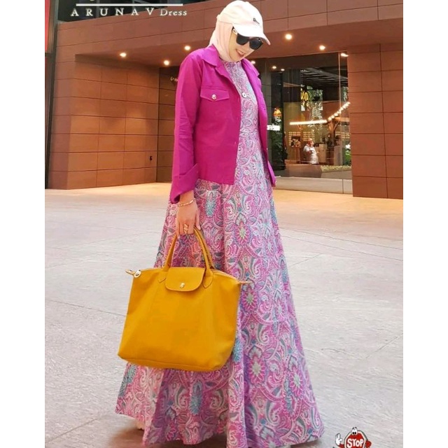 aruna dress include cardigan