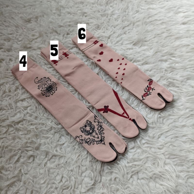 Kaos kaki jempol telapak hitam untuk wanita size S, M, L