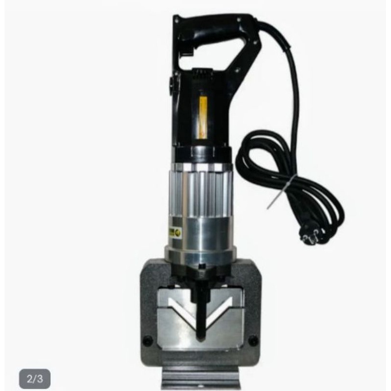 mesin pemotong besi siku hidrolik / hydraulic steel cutting machine