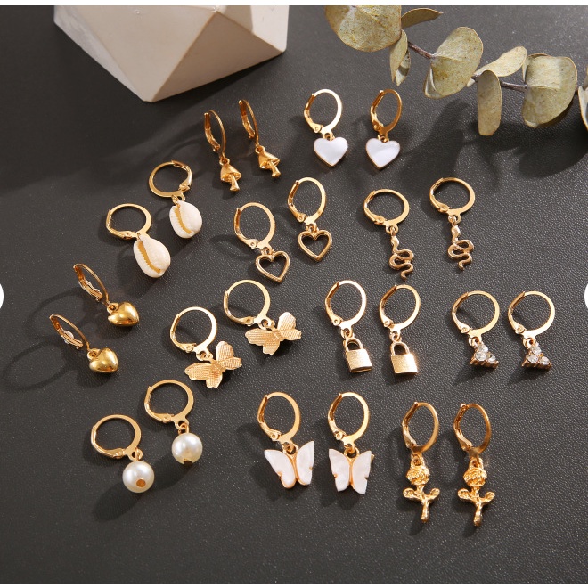 24pcs/set Trendi Lucu Hati Kupu-Kupu Ular Jamur Anting Untuk Wanita Kepribadian Kunci Bersinar Anting Perhiasan