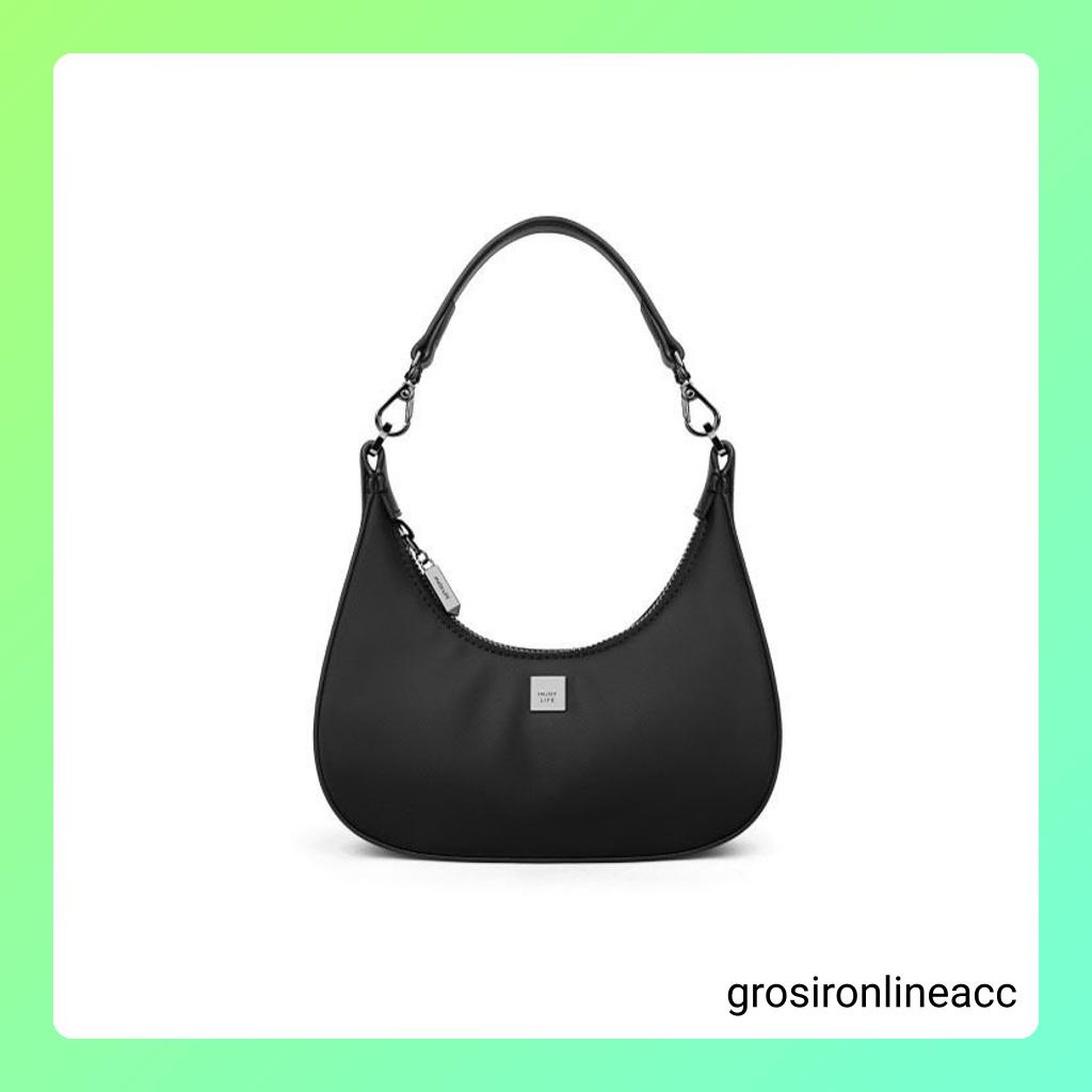 NEW Tas Kulit Wanita Selempang FT65 Hitam rantai 19 x 5 x 17 cm