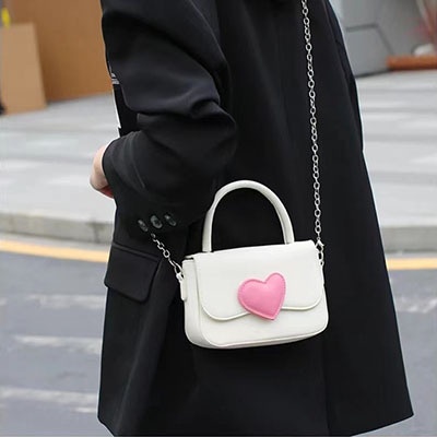 SEPTHA Tas Selempang Bahu LOVE Sling bag Kondangan Rantai Cewek Wanita Remaja Hand bag Import Fashion Cute Aesthetic Korean Lucu Style Chikoisme