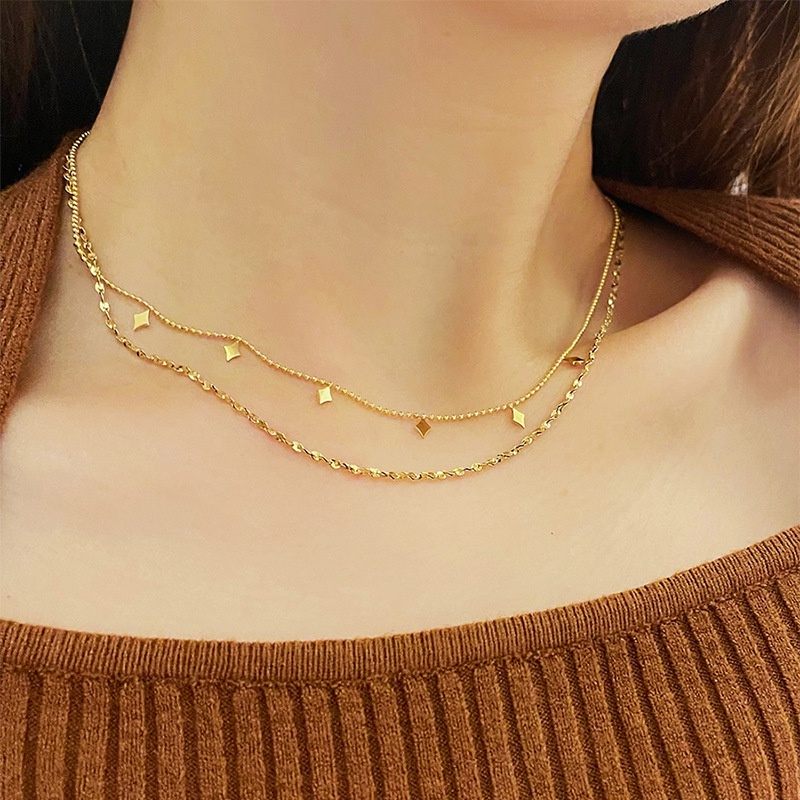 Kalung Rantai Emas 18K Bahan Titanium Steel Aksen Berlian Untuk Wanita