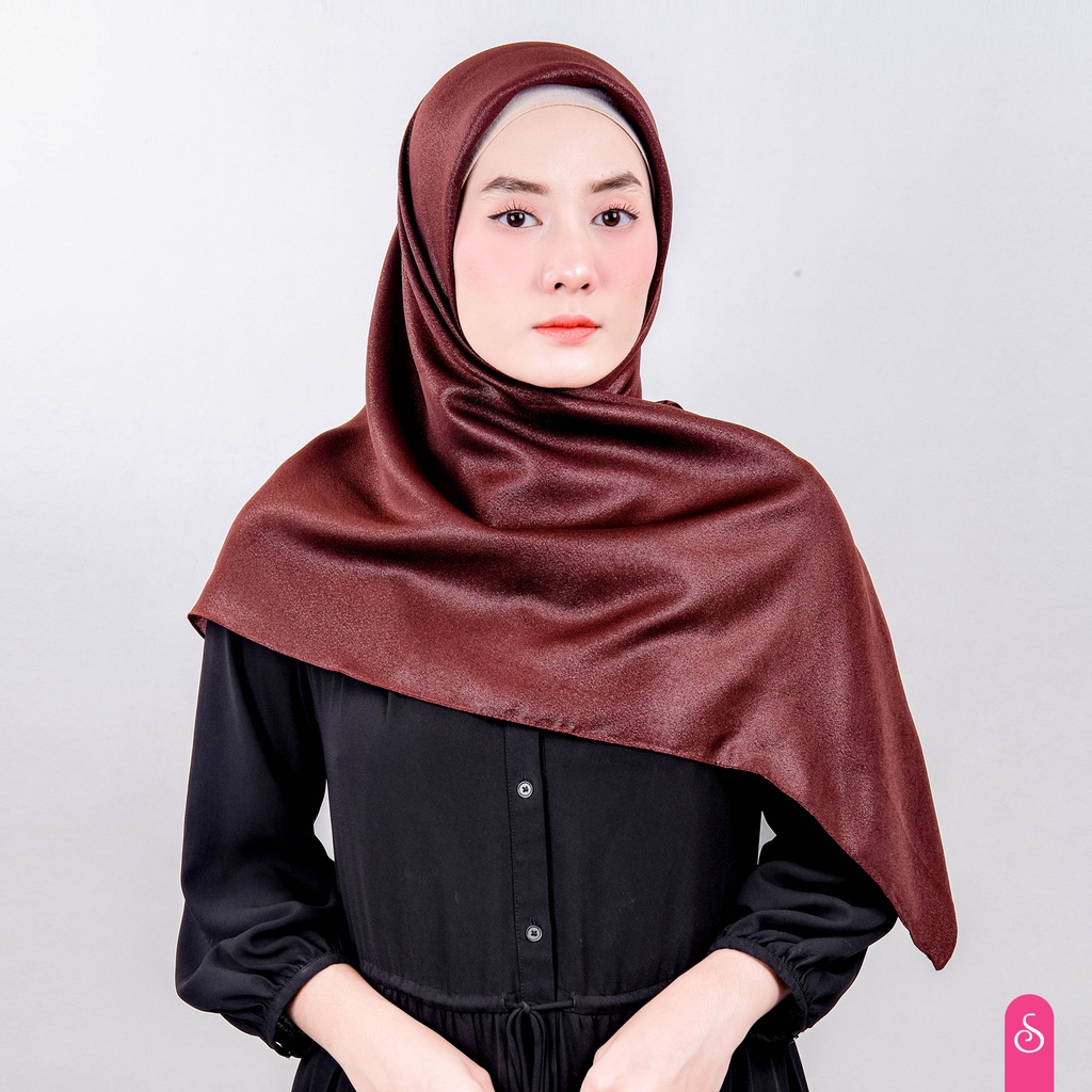 kerudung hijab / jilbab segi empat SHINAR GLAMOUR glitter glowing ansania dan azara original bahan m