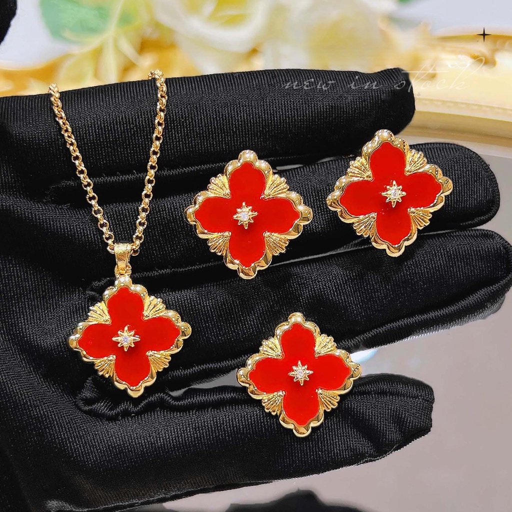 Goldkingdom Fashion Perhiasan Aksesoris Ready Stock Itali Burati Putih Fritillary Set French Vintage Four-leaf Clover Gelang Batu Akik Merah Kalung Cincin Telinga Giwang Perempuan