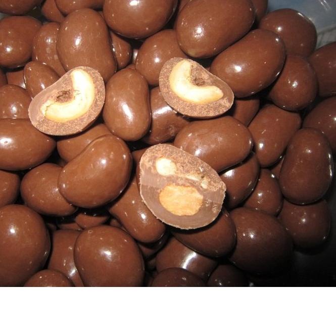 

✩ 500 gram coklat isi mede / choco cashew ❉