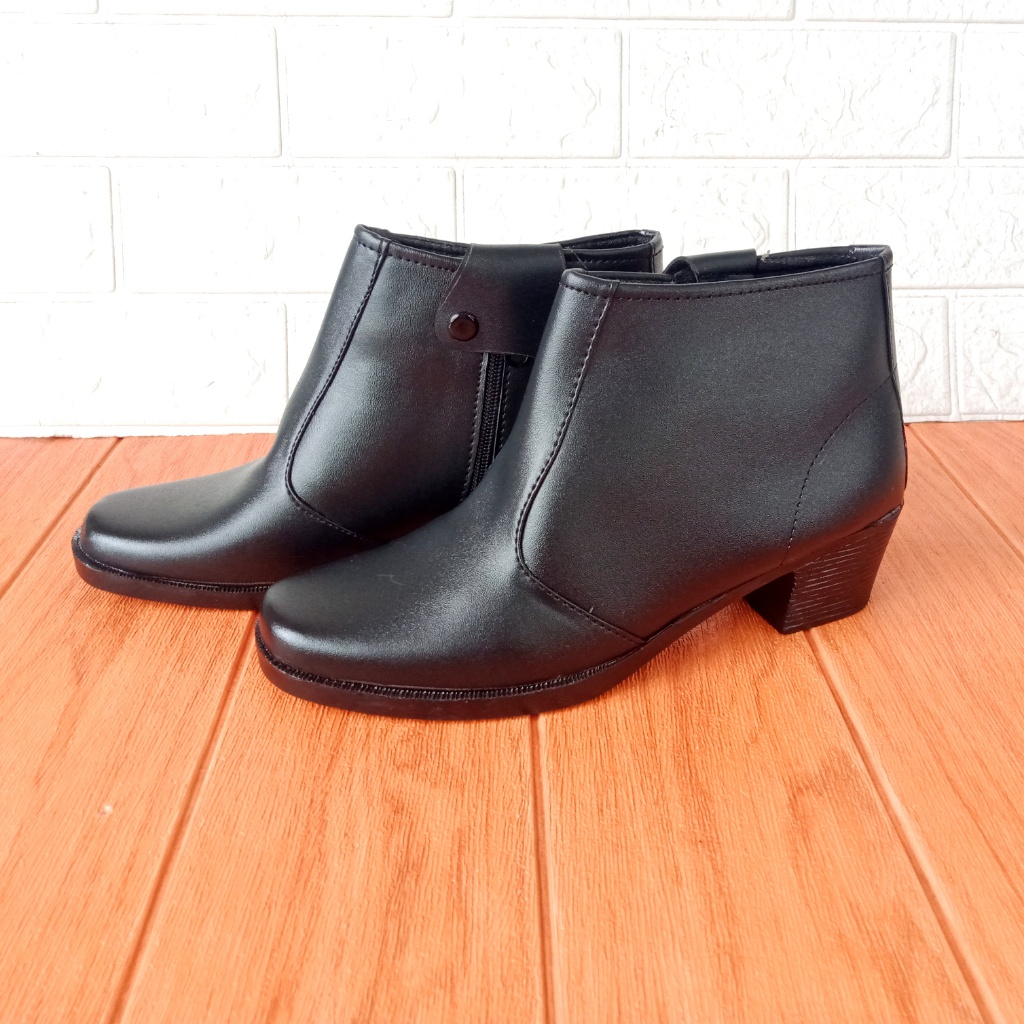 CWE Kilap Sepatu Pantofel PDH PDL Boot Hak 5Cm Wanita Size 37-42