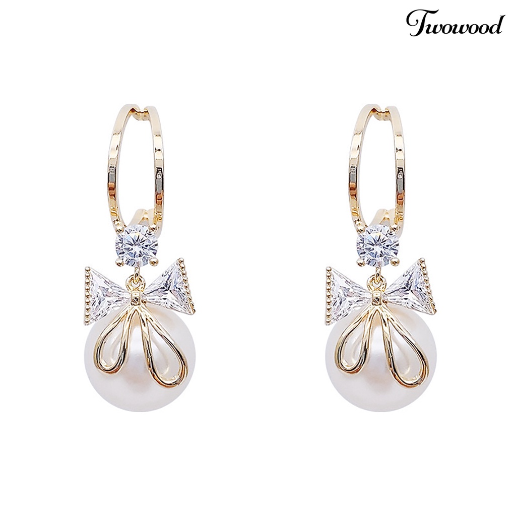 Twowood 1pasang Wanita Drop Earrings Bow-knot Shiny Rhinestone Mewah Simetris Stainless Ear Dekorasi Tepi Halus Mutiara Imitasi Lady Huggie Earrings Perhiasan