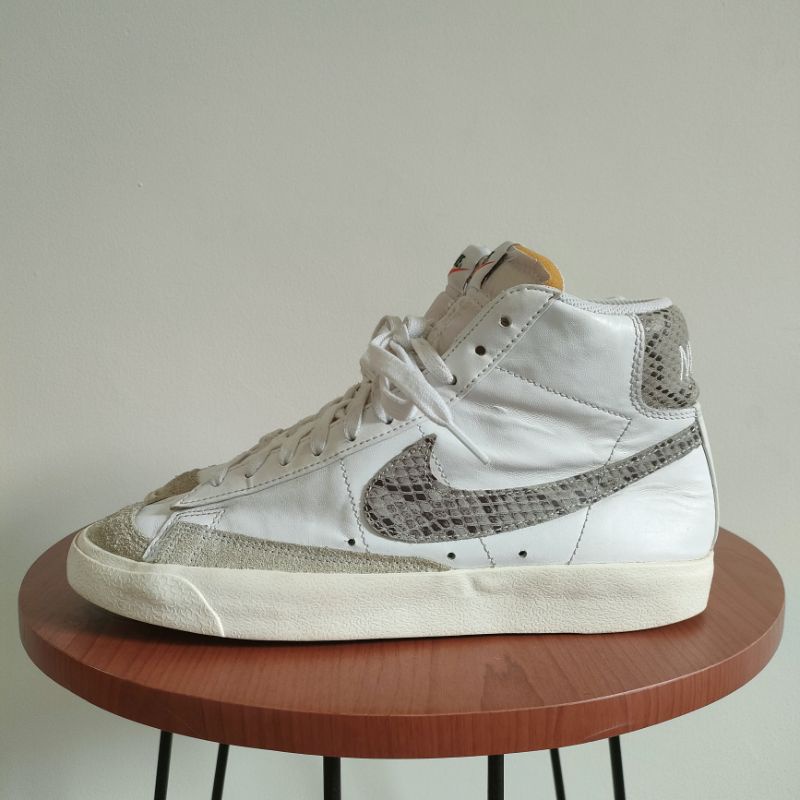 Sepatu Preloved / Second Nike Blazer Mid Vintage Snakeskin Size 41