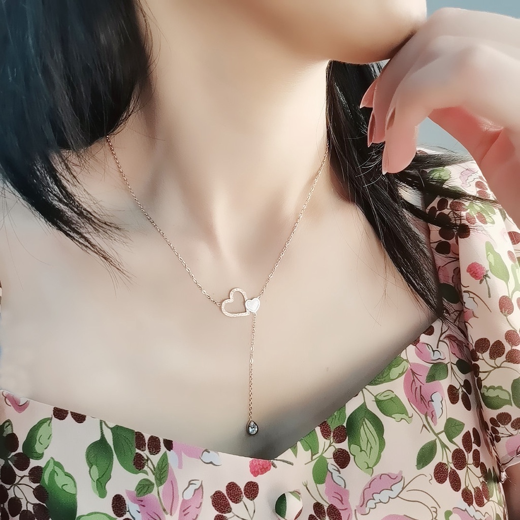 Kalung Rantai Dengan Liontin Hati + Rumbai Untuk Wanita | Aksesoris Bahan Titanium Steel 18k Warna Rose Gold | Perhiasan Temperamen Bahan Stainless Steel