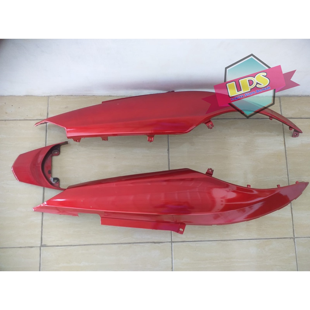 Body Samping Mio J Mio GT + Pet Stop Tutup  Body Belakang Warna Merah Termurah