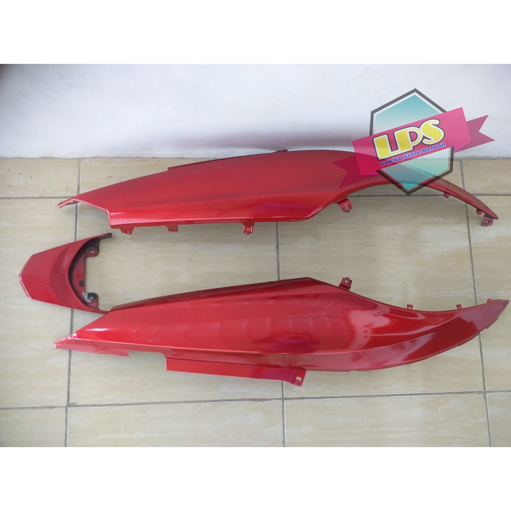 Body Samping Mio J Mio GT + Pet Stop Tutup  Body Belakang Warna Merah Termurah