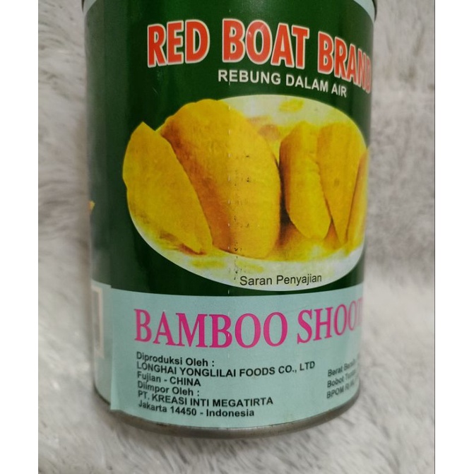 Red Boat Brand Bamboo Shoots/Rebung dalam Air 552 gr