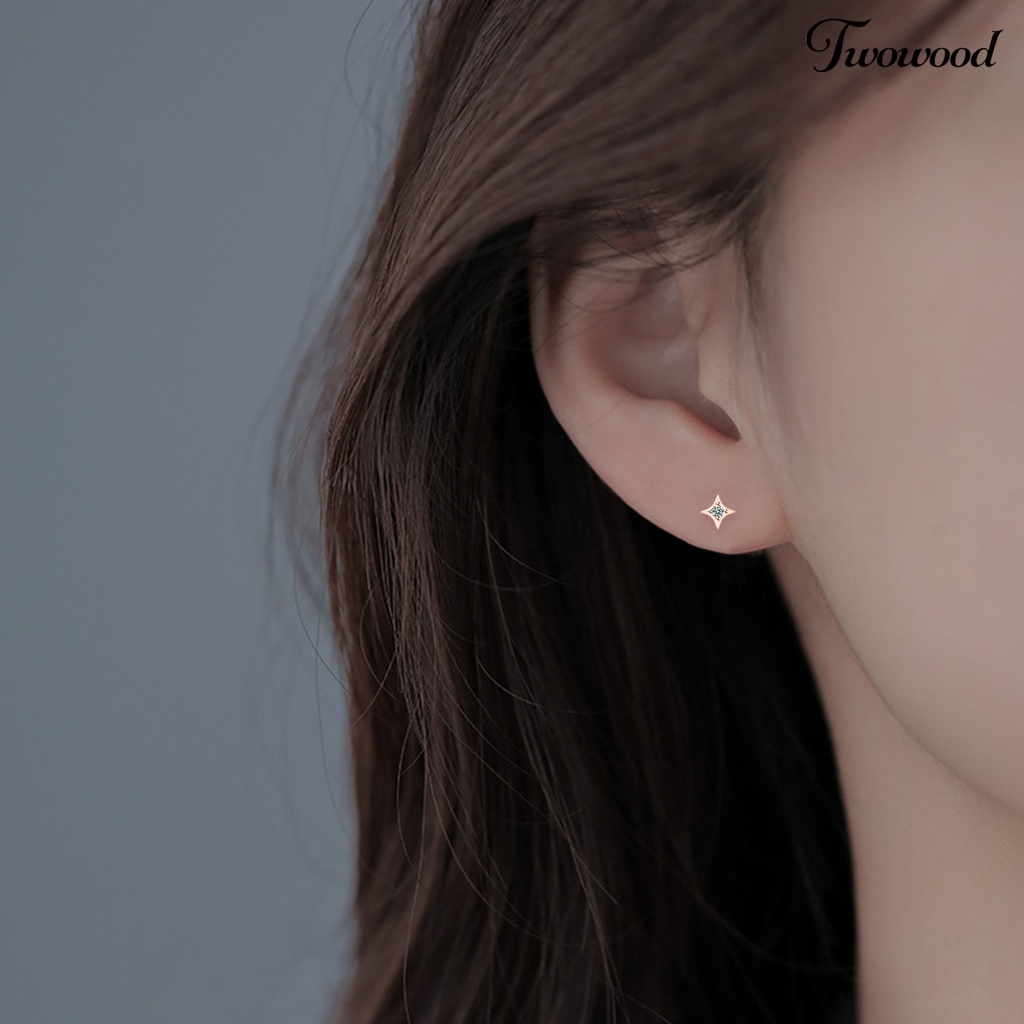 Twowood 1pasang Wanita Ear Studs Bentuk Pentagram Pengerjaan Halus Semua Pertandingan Shiny Gaya Sederhana Canggih Petite Star Earrings Aksesoris Populer