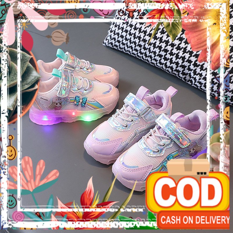 LED19-Sepatu Sneaker Anak Perempuan Lampu LED Import / model trendy 2023