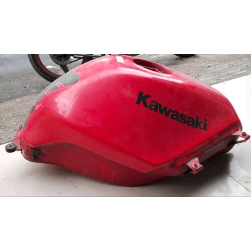 tangki ninja 250r karbu original copotan