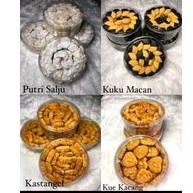 

Kue Kacang / Kuku Macan (Celup Cokelat) / Putri Salju
