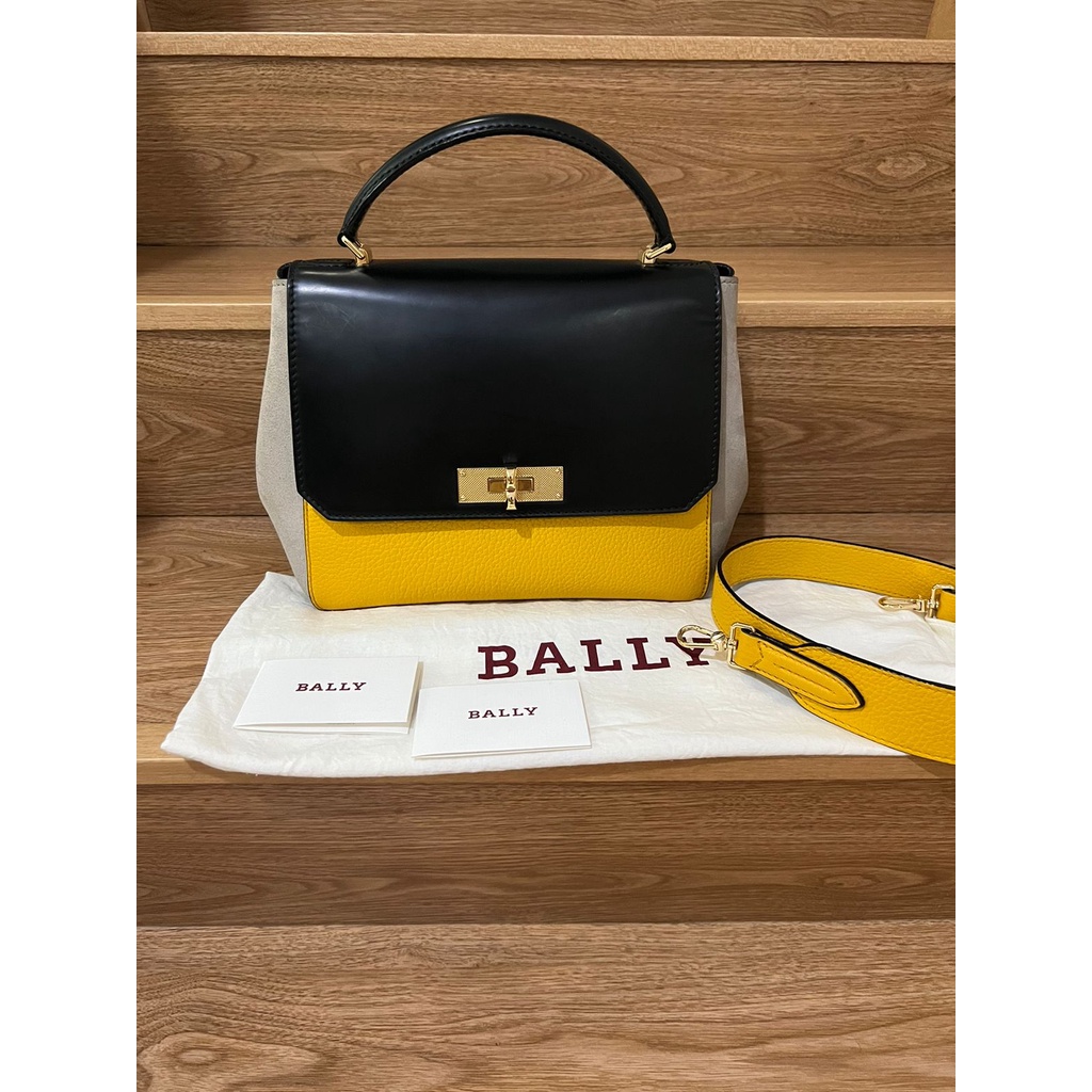 Tas Wanita Authentic Shoulder Bag Bally Turn Original Branded Preloved